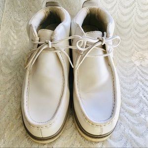 Vintage Lugz Men’s 10 White Chukka Sneaker